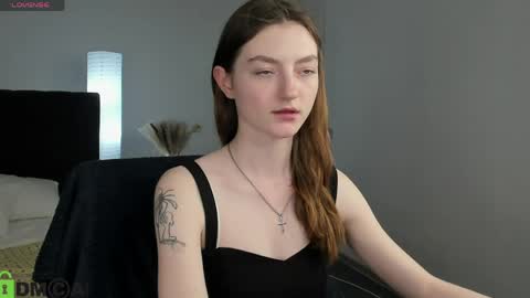 Snapshot of valenora1 chatting on 8, 5, 2026 Nora online show from 8, 5, 2026