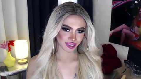 Amanda online show from 25, 2, 2025