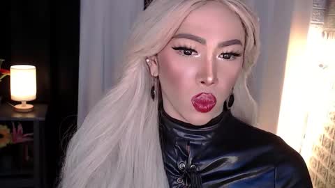 Amanda online show from 7, 11, 2025