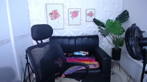 Valentina  online show from 25, 10, 2025