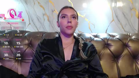 Snapshot of valentina_red18 chatting on 18, 9, 2025 Valentina online show from 18, 9, 2025