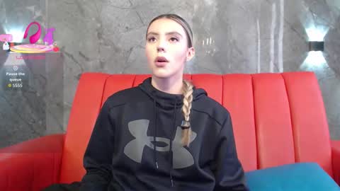 Snapshot of valentina_red18 chatting on 16, 3, 2026 Valentina online show from 16, 3, 2026