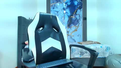 Snapshot of valentina_y_sneiderr chatting on 23, 2, 2026 valentina_y_sneiderr online show from 23, 2, 2026