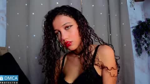 Snapshot of valentinaa_07 chatting on 15, 5, 2026 valentinaa_07 online show from 15, 5, 2026