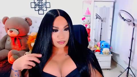 Snapshot of valentinaxqueen chatting on 5, 12, 2024 online show from 5, 12, 2024