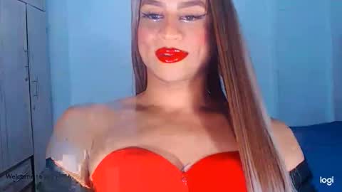 Snapshot of valentinaxxxdoll chatting on 19, 5, 2026 VALENTINA online show from 19, 5, 2026