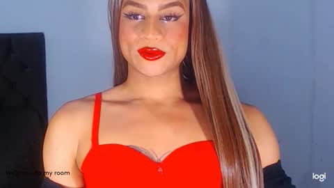 Snapshot of valentinaxxxdoll chatting on 24, 5, 2026 VALENTINA online show from 24, 5, 2026