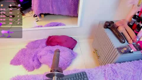 Snapshot of valentine_mia_ chatting on 15, 4, 2026 Mia online show from 15, 4, 2026