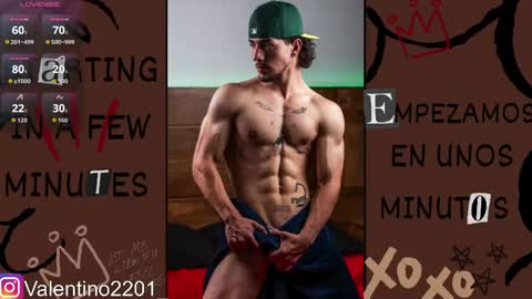Snapshot of valentino_2201 chatting on 20, 4, 2026 Valentino - 15 OFF valentino2201 online show from 20, 4, 2026