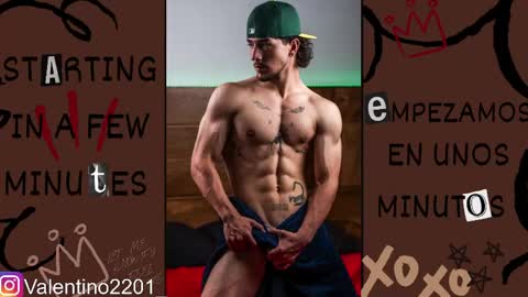 Snapshot of valentino_2201 chatting on 29, 5, 2026 Valentino - 15 OFF valentino2201 online show from 29, 5, 2026