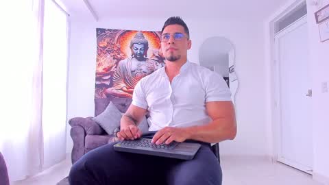    online show from 19, 12, 2024