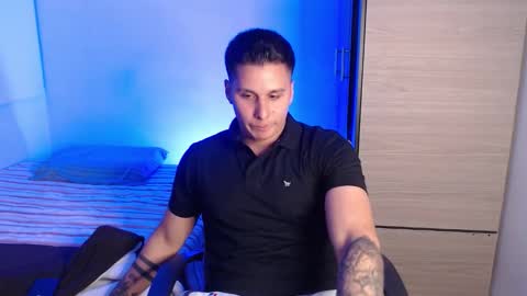 VALENTINO online show from 5, 3, 2026