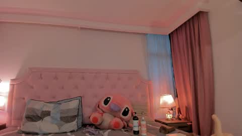 Snapshot of valentoro1 chatting on 9, 4, 2026 Vale Toro online show from 9, 4, 2026