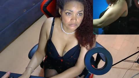 Snapshot of valenttinasex1 chatting on 6, 5, 2026 valenttinasex1 online show from 6, 5, 2026