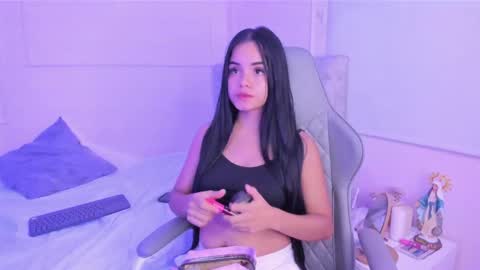 Snapshot of valeri_10 chatting on 5, 5, 2026 valeri_10 online show from 5, 5, 2026