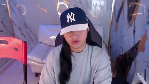 valeri_harpers4 online show from 4, 10, 2025