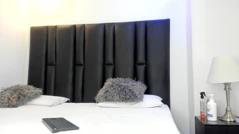 valeri_tafur online show from 15, 1, 2025