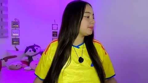 Snapshot of valeria_cherry chatting on 4, 7, 2026 valeria online show from 4, 7, 2026