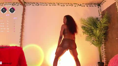 Snapshot of valeria_thompson1 chatting on 4, 2, 2026 Valeria online show from 4, 2, 2026