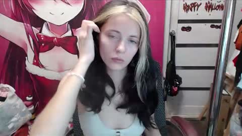 Snapshot of valeriaxkiss chatting on 22, 3, 2026 ValeriaXKiss online show from 22, 3, 2026