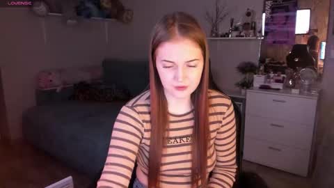Snapshot of valerie_cutee chatting on 4, 2, 2026 Lera online show from 4, 2, 2026