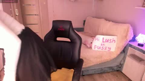 Snapshot of valerie_cutee chatting on 27, 2, 2026 Lera online show from 27, 2, 2026