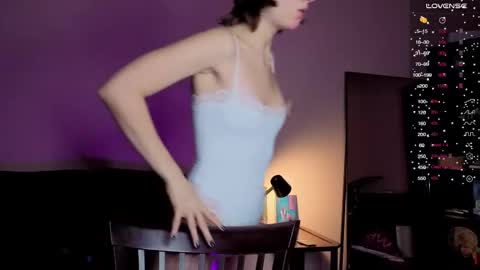 Kristi moony online show from 31, 10, 2025