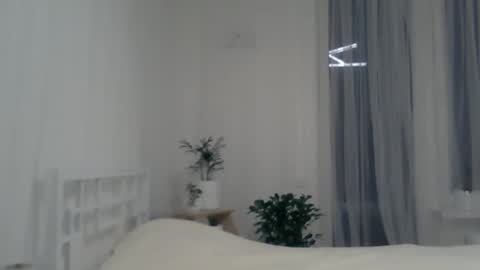 valerie_rose777 online show from 28, 12, 2024