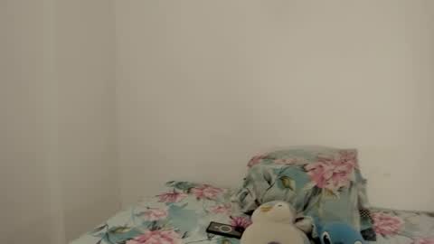 Snapshot of valerie_rouse chatting on 25, 3, 2026 Valerie online show from 25, 3, 2026