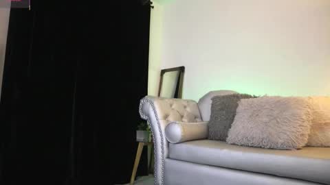 Valerie Style3 online show from 3, 11, 2025