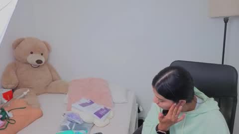 Juli C online show from 30, 9, 2025