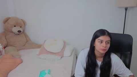 Juli C online show from 21, 10, 2025