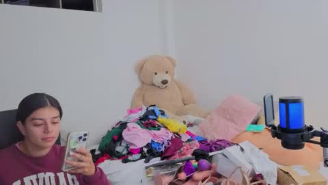 Juli C online show from 26, 11, 2025