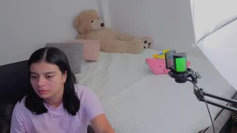 Snapshot of valerihouse_ chatting on 16, 7, 2026 valerihouse_ online show from 16, 7, 2026