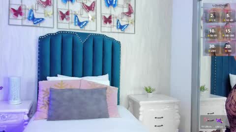 Snapshot of valerith_vega chatting on 9, 1, 2026 online show from 9, 1, 2026