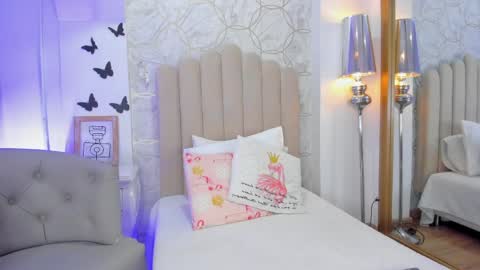 Snapshot of valerith_vega chatting on 28, 4, 2026 online show from 28, 4, 2026