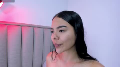 Snapshot of valery__nova chatting on 18, 4, 2026 Cris online show from 18, 4, 2026