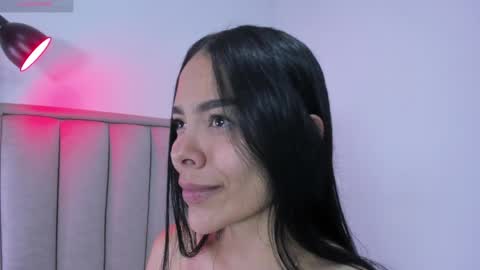 Snapshot of valery__nova chatting on 19, 4, 2026 Cris online show from 19, 4, 2026