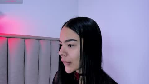 Snapshot of valery__nova chatting on 5, 7, 2026 Cris online show from 5, 7, 2026