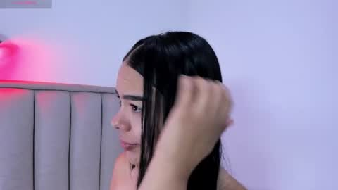 Snapshot of valery__nova chatting on 20, 7, 2026 Cris online show from 20, 7, 2026