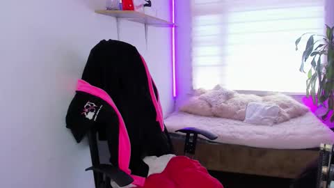 valery_bonnet1 online show from 25, 10, 2025