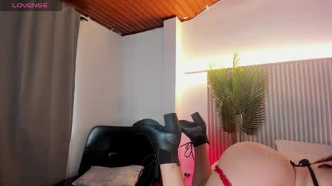 valery_kai online show from 15, 4, 2026