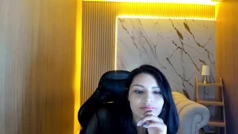 Snapshot of valery_tf chatting on 2, 5, 2026 Valery online show from 2, 5, 2026