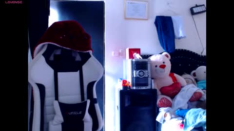 Snapshot of valerybaker1 chatting on 6, 2, 2026 B V Naughty online show from 6, 2, 2026