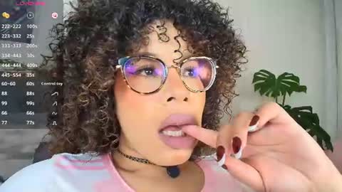 Snapshot of valeryharriz chatting on 14, 7, 2026 valeryharriz online show from 14, 7, 2026