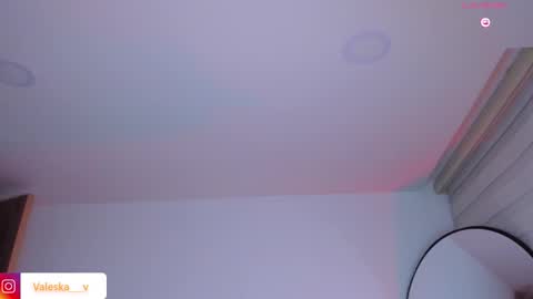 Snapshot of valeska__v chatting on 21, 3, 2026 your loveee online show from 21, 3, 2026