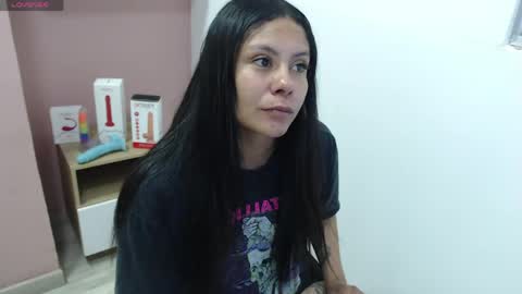 Snapshot of valevicious chatting on 20, 5, 2026 valevicious online show from 20, 5, 2026