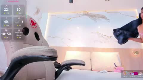 Snapshot of valirya_devote chatting on 17, 9, 2025 VALIRYA online show from 17, 9, 2025