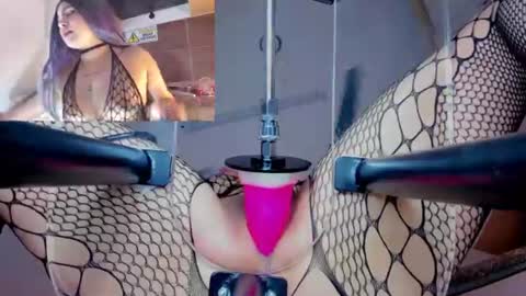 Snapshot of valka_green__ chatting on 29, 7, 2026 V A L K A online show from 29, 7, 2026