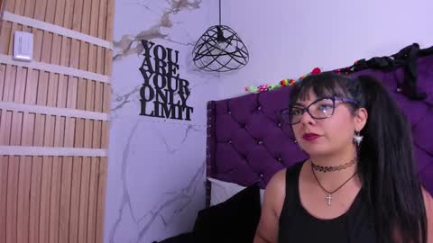 Snapshot of valkiria_and_dione chatting on 16, 3, 2026 Valkiria and Dione online show from 16, 3, 2026